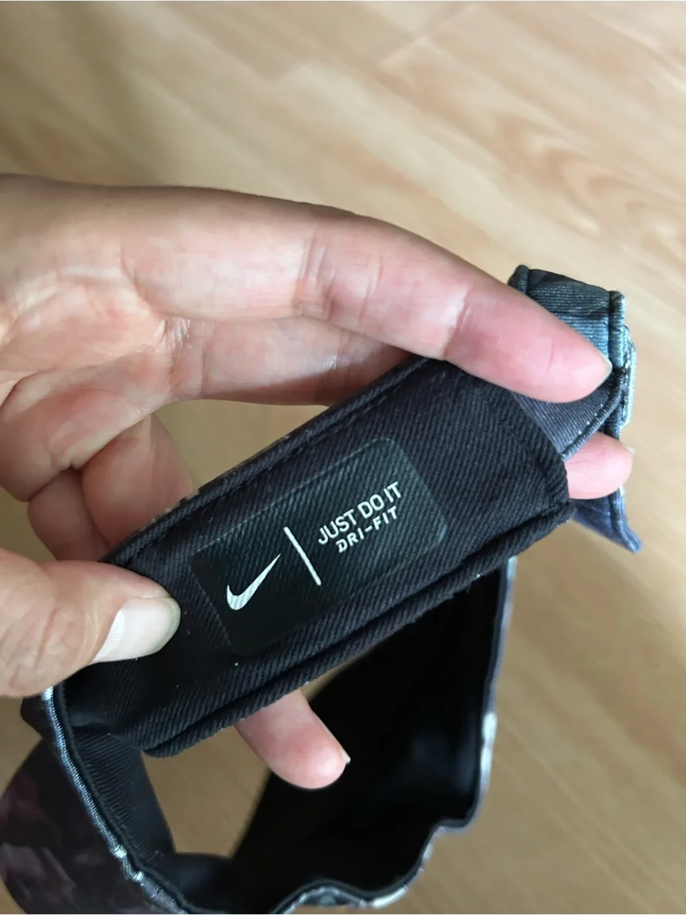 Nike Dri-Fit Just Do It Court Heritage 86 Visor OS